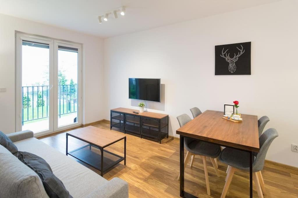 Zablocie Cozy Escape Apartment Krakow Bagian luar foto